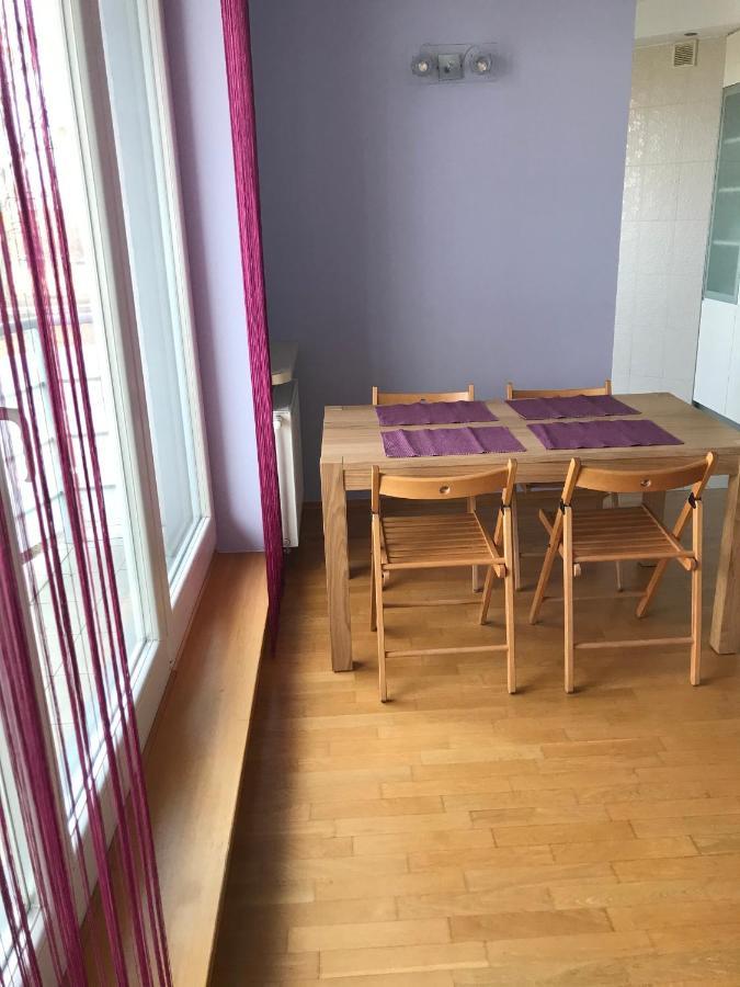 شقة وارسو  في Apartament Lewandow المظهر الخارجي الصورة