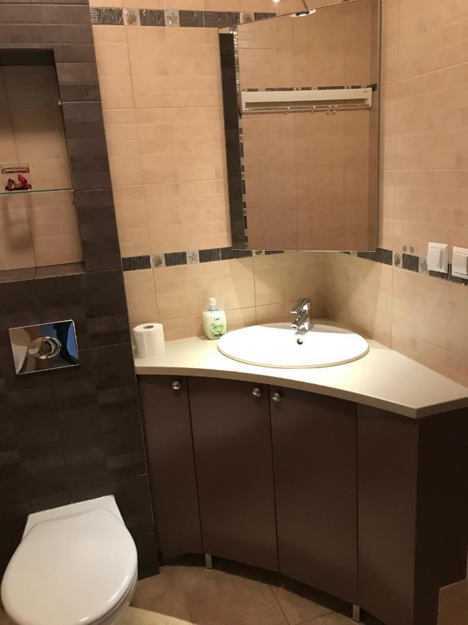 شقة وارسو  في Apartament Lewandow المظهر الخارجي الصورة