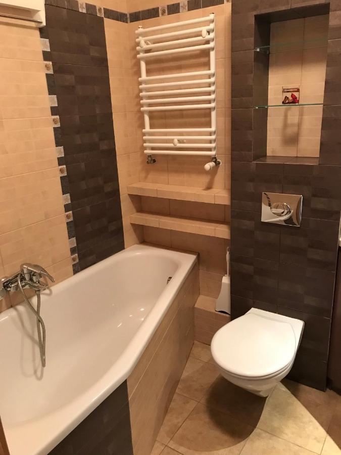 شقة وارسو  في Apartament Lewandow المظهر الخارجي الصورة